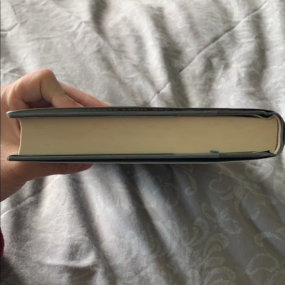 🔥3/$10 The Girl on the Train Paula Hawkins novel - Picture 6 of 11